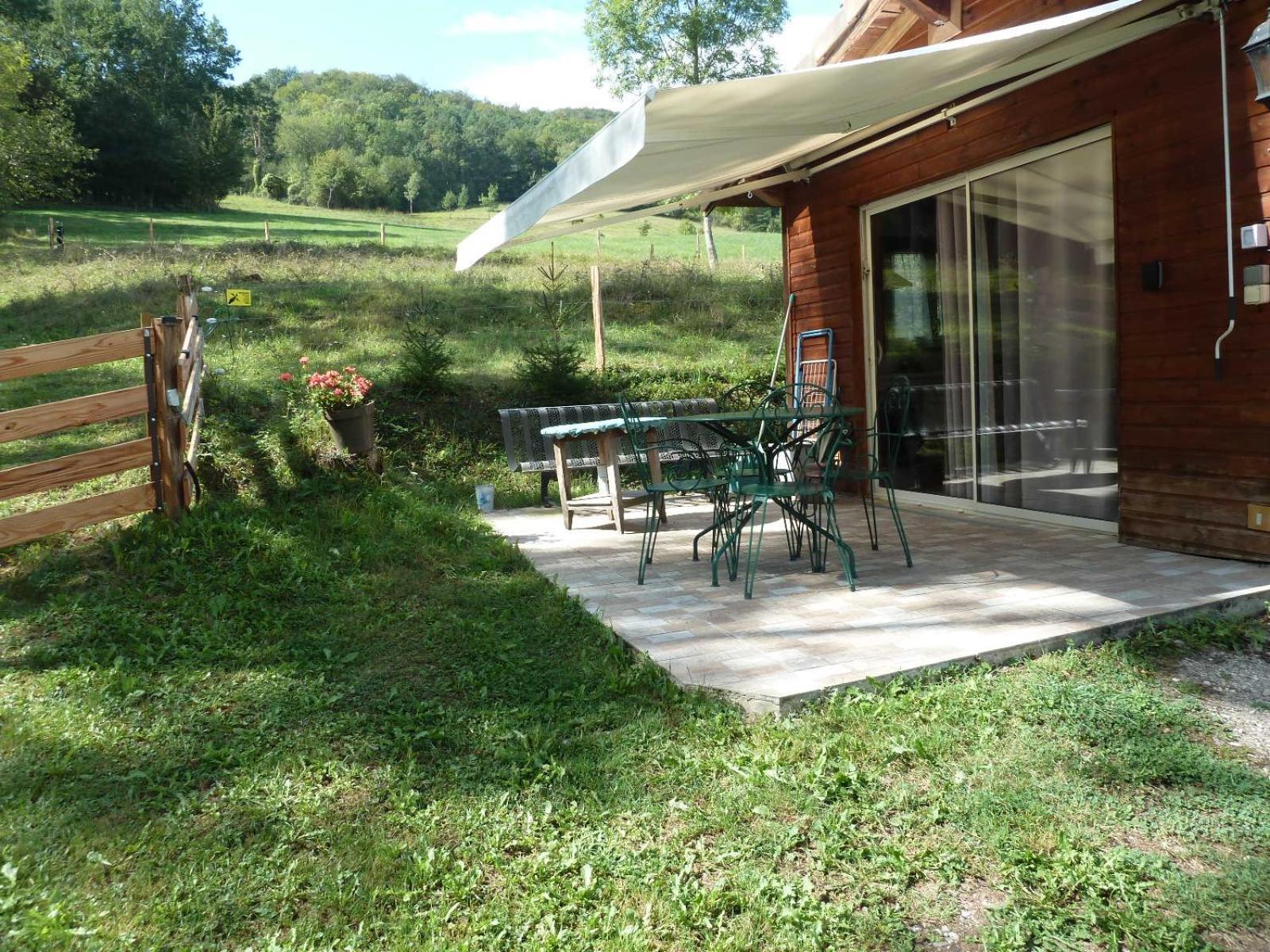 Gite La Lanterne Transition Ecologique Avec Borne De Recharge 7Kw Site Sous Video Protection Nalzen ภายนอก รูปภาพ